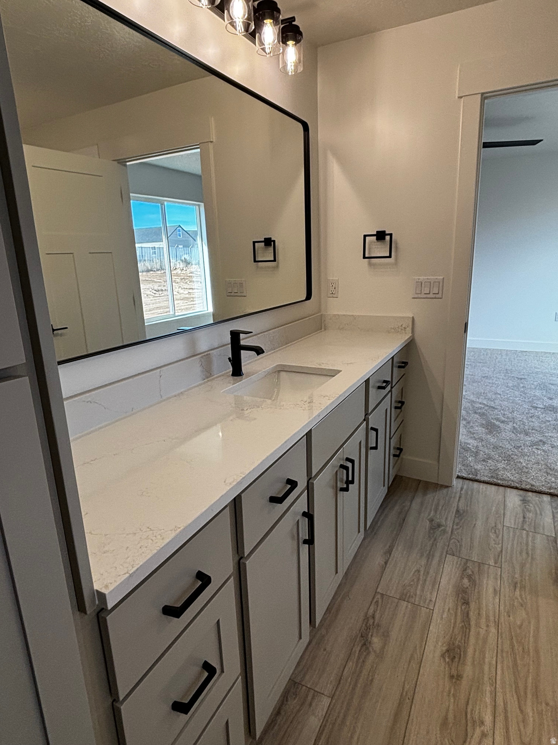 EAST RIDGE - Residential