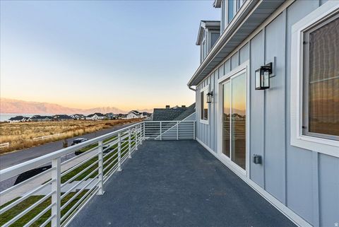 Tiny photo for 3523 S MCGREGOR LN, Saratoga Springs, UT 84045 (MLS # 2143908)