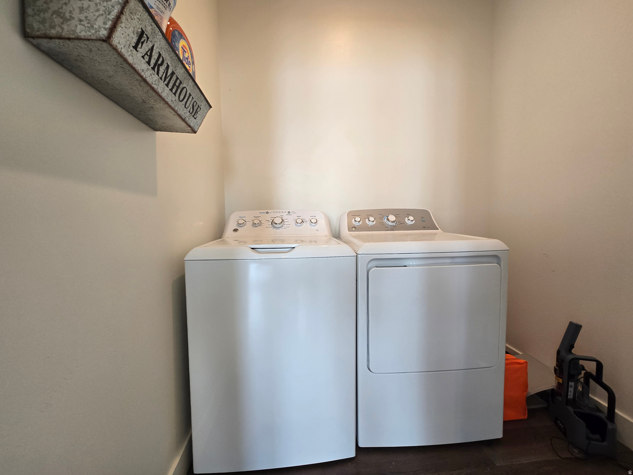 ASHLEE RIDGE - Residential