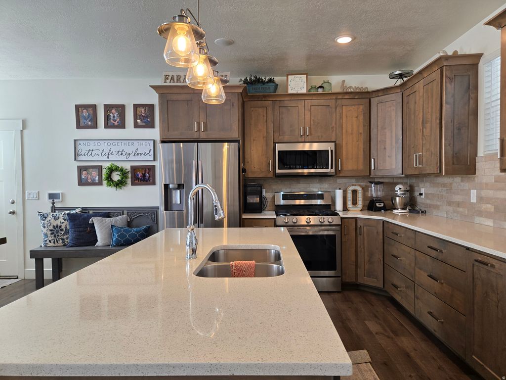 Photo of 1324 E 620 S, Payson, UT 84651 (MLS # 2135736)