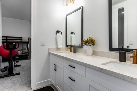 Tiny photo for 11332 N WHITE TAIL CT, Hideout, UT 84036 (MLS # 2147688)