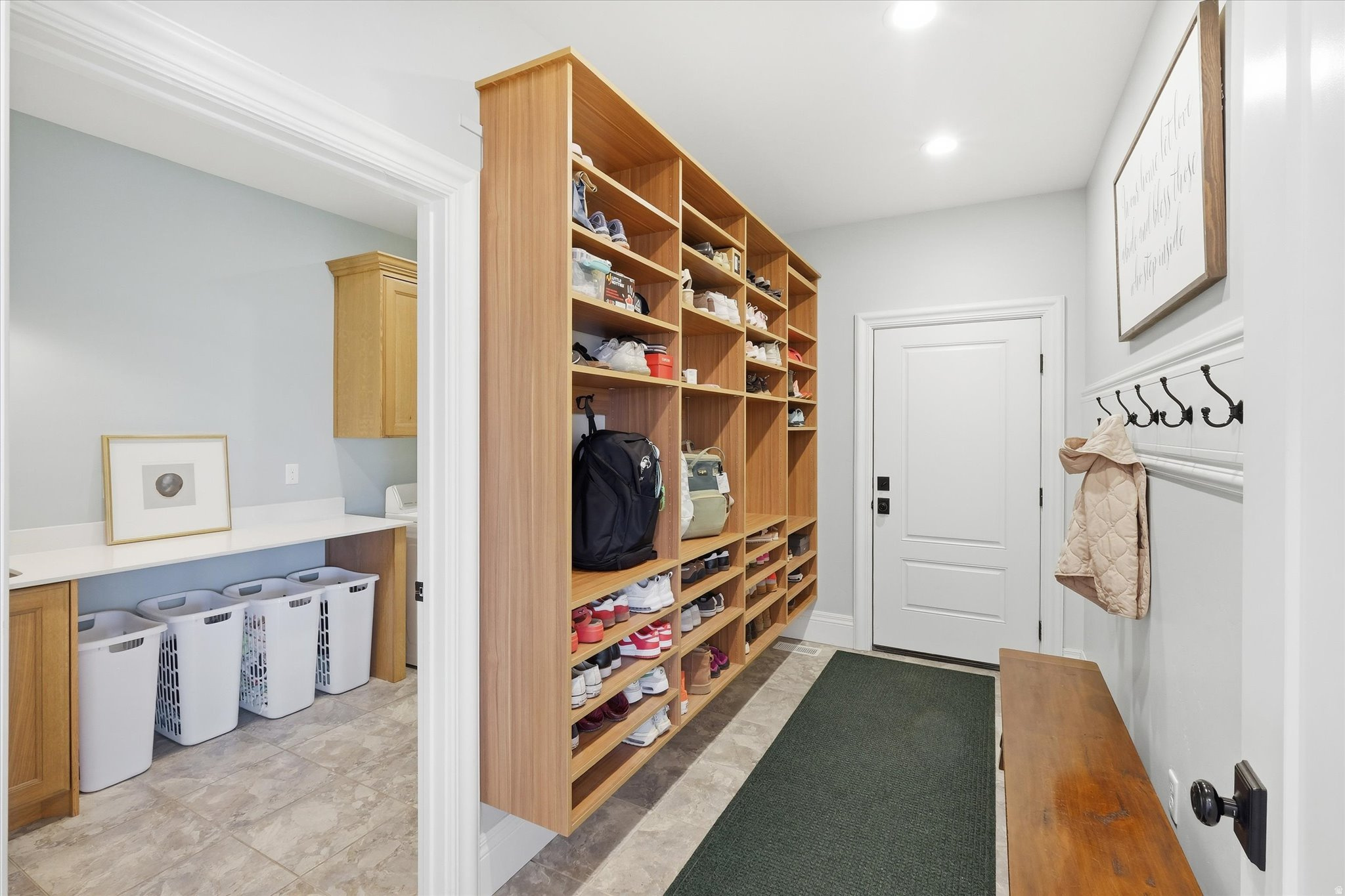 HAMPSHIRE ESTATES - Residential