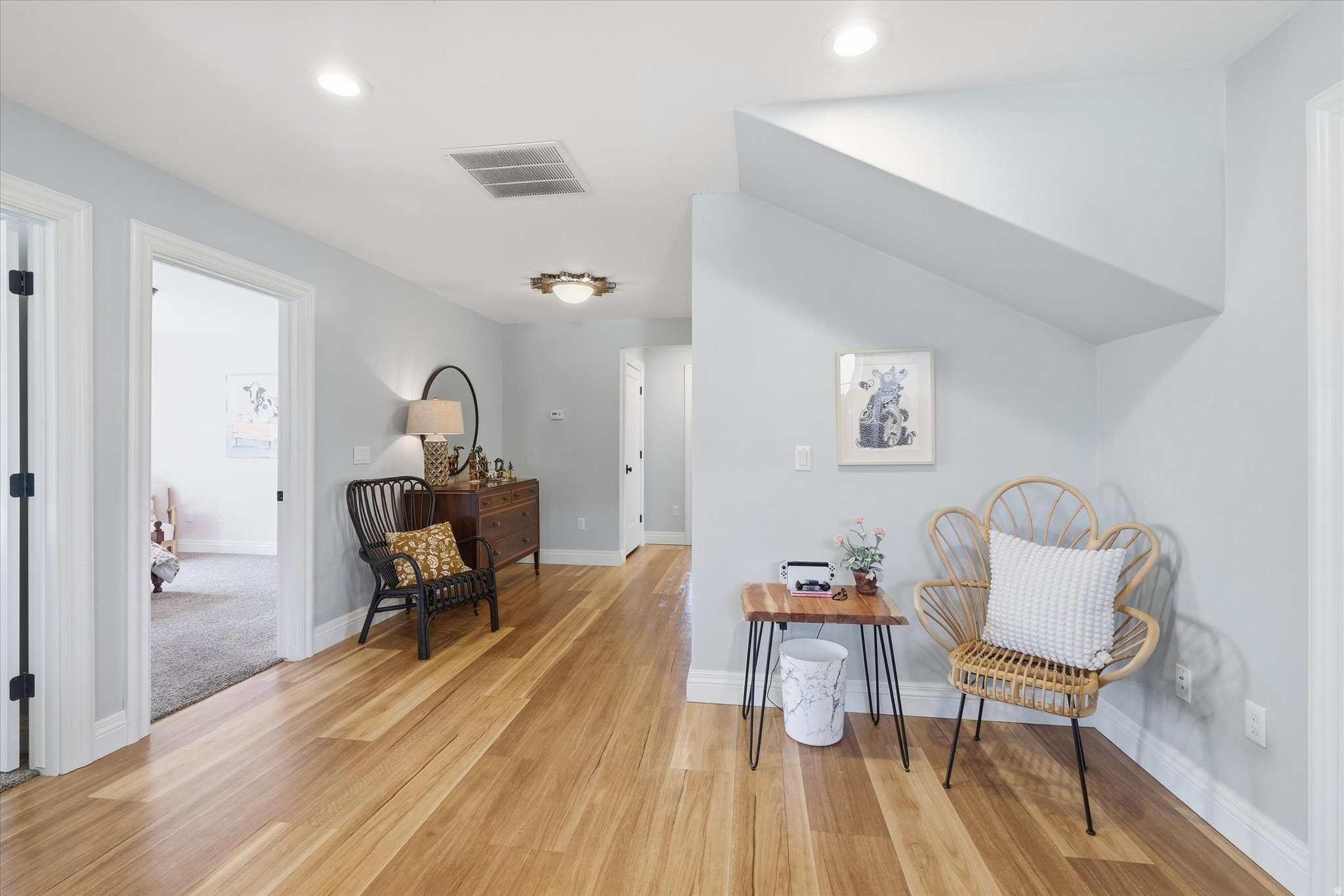 HAMPSHIRE ESTATES - Residential