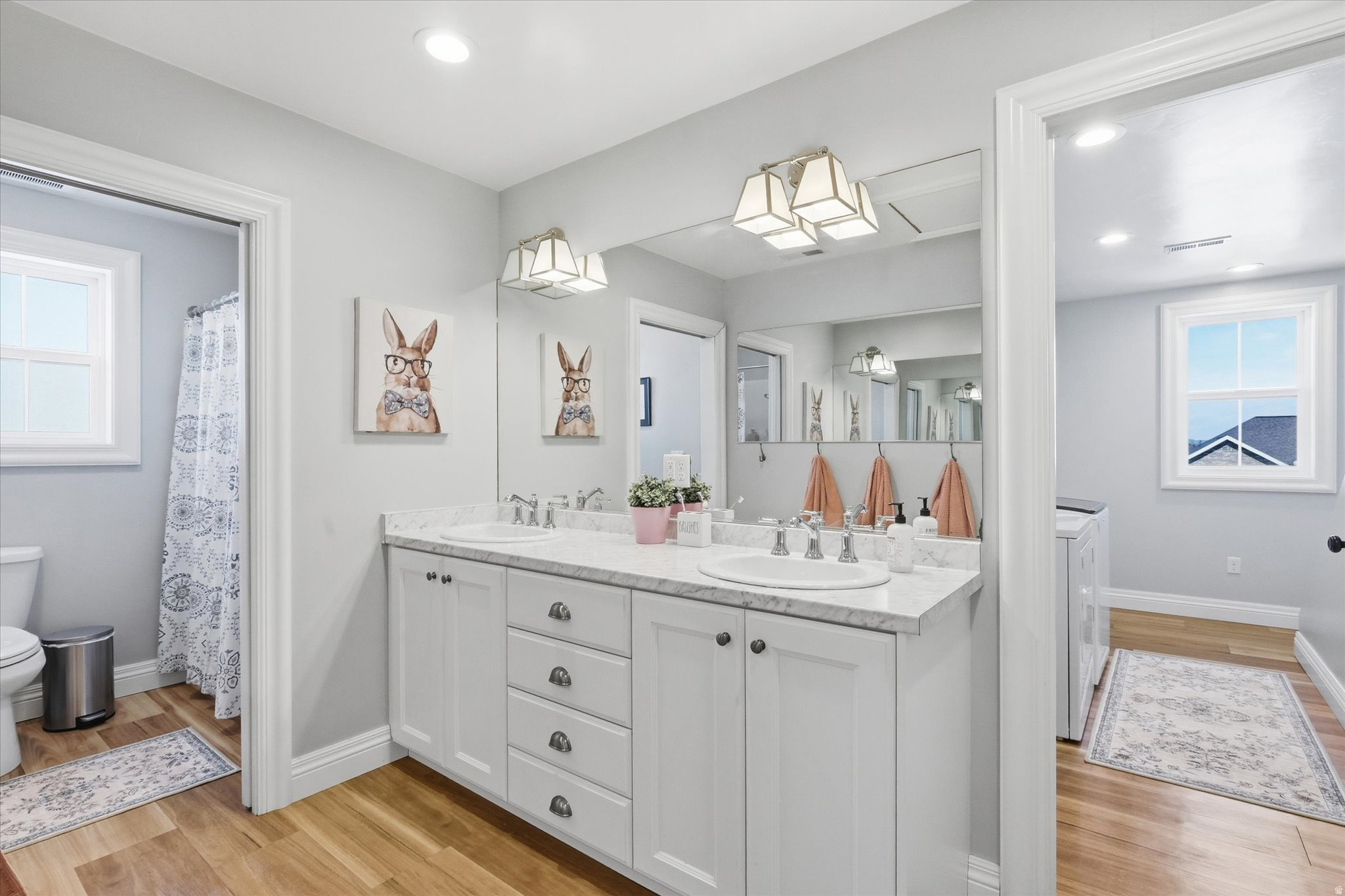 HAMPSHIRE ESTATES - Residential