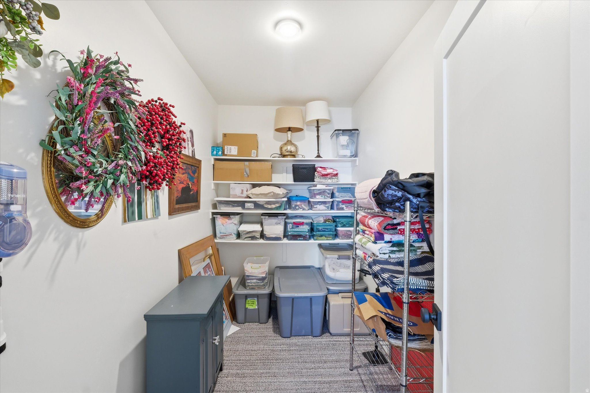 HAMPSHIRE ESTATES - Residential