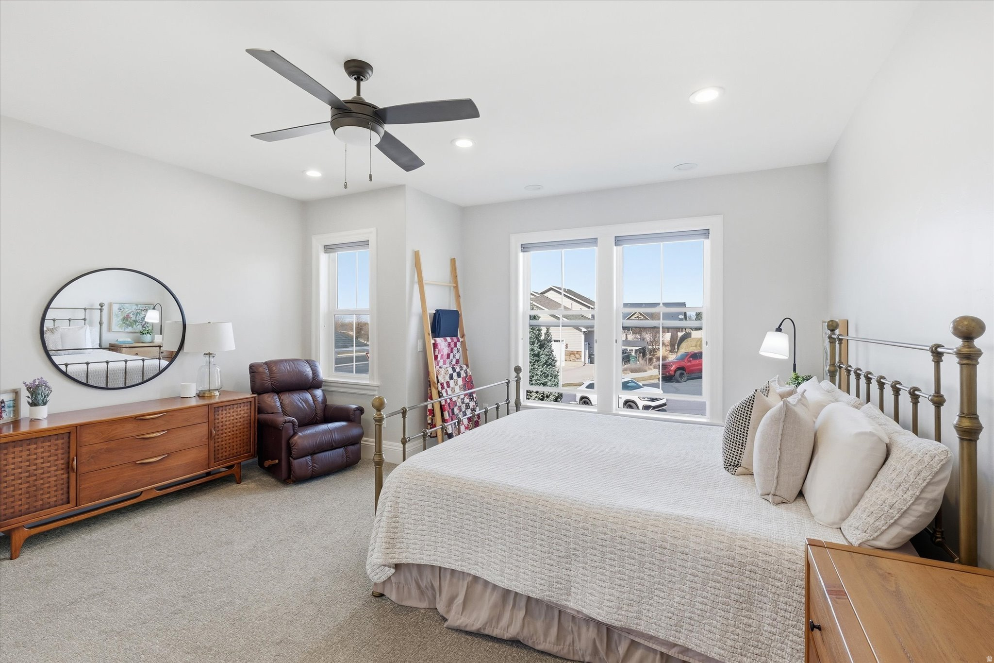 HAMPSHIRE ESTATES - Residential