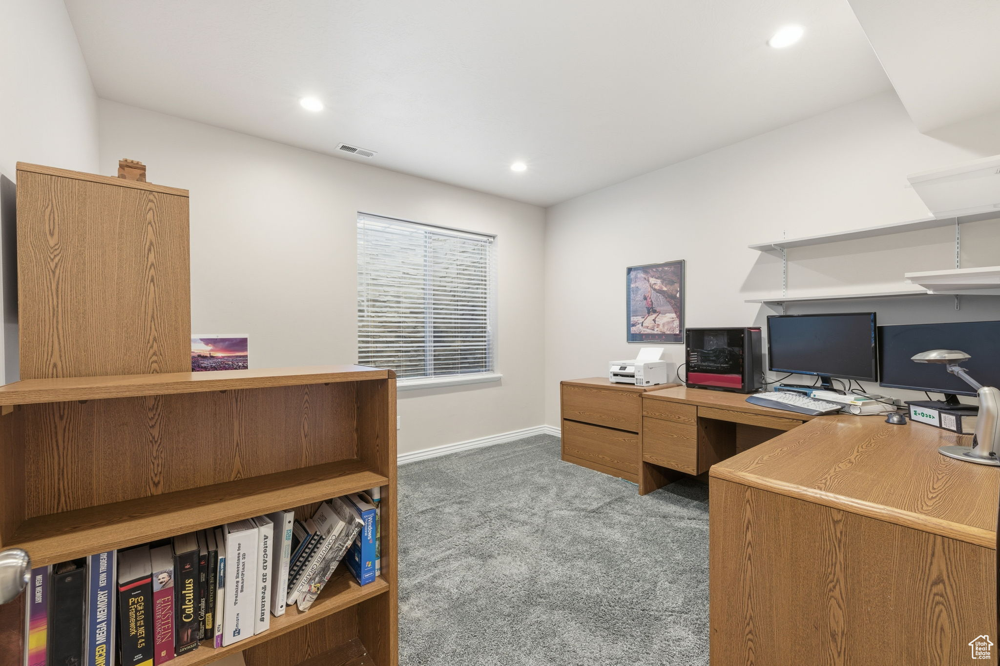 RIVER OAK - Residential