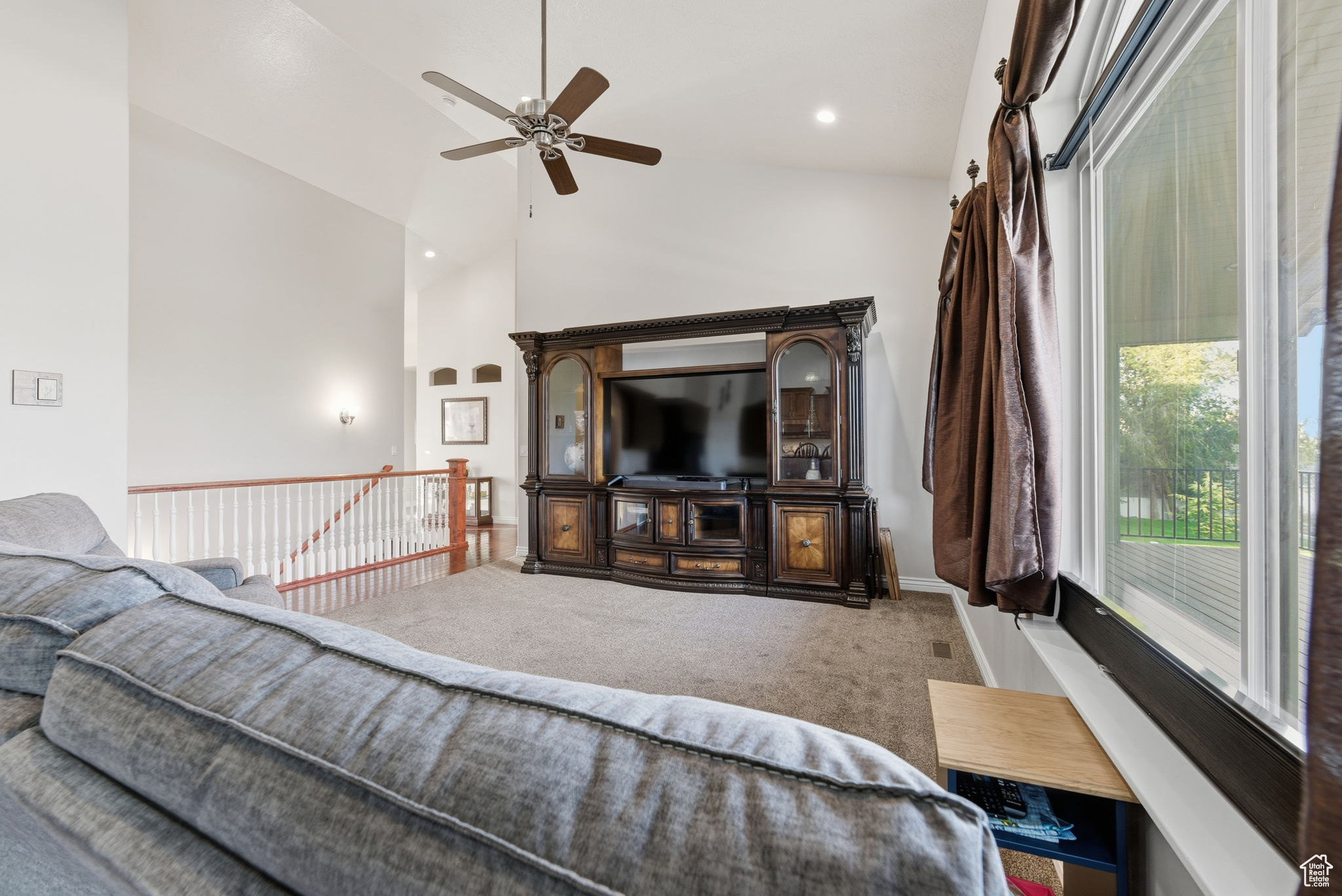 RIVER OAK - Residential