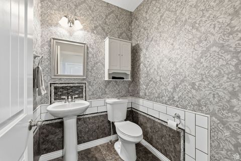 Tiny photo for 9121 S HIDDEN PEAK DR W, West Jordan, UT 84088 (MLS # 2117109)