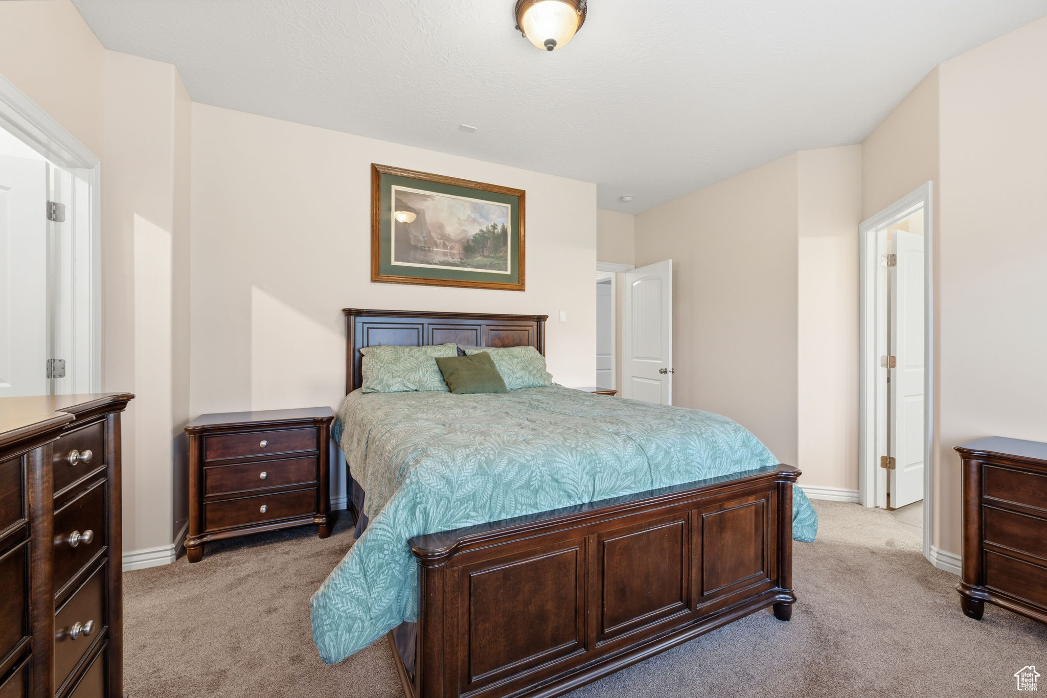 RIVER OAK - Residential