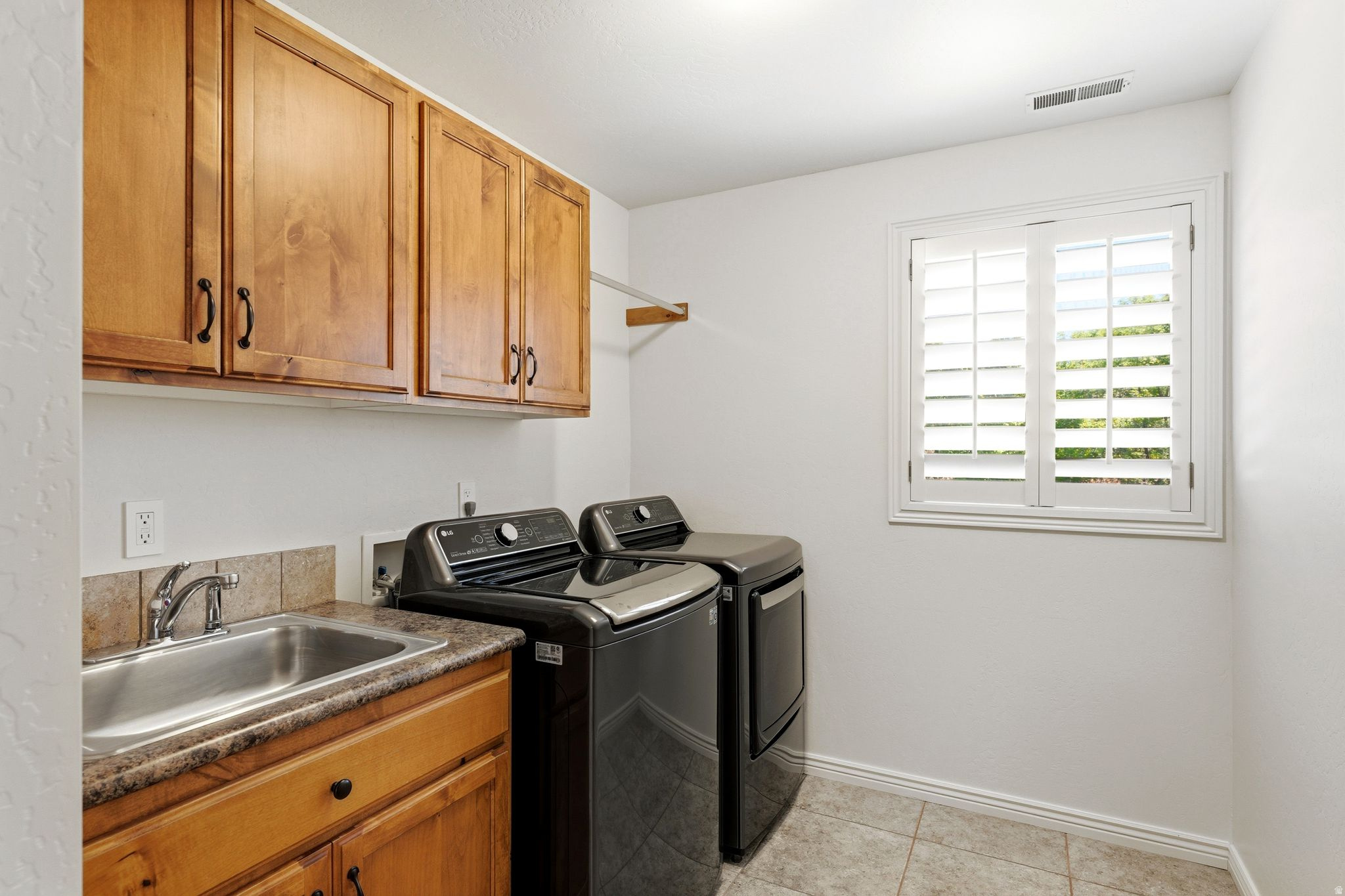 SOMERSET RIDGE - Residential