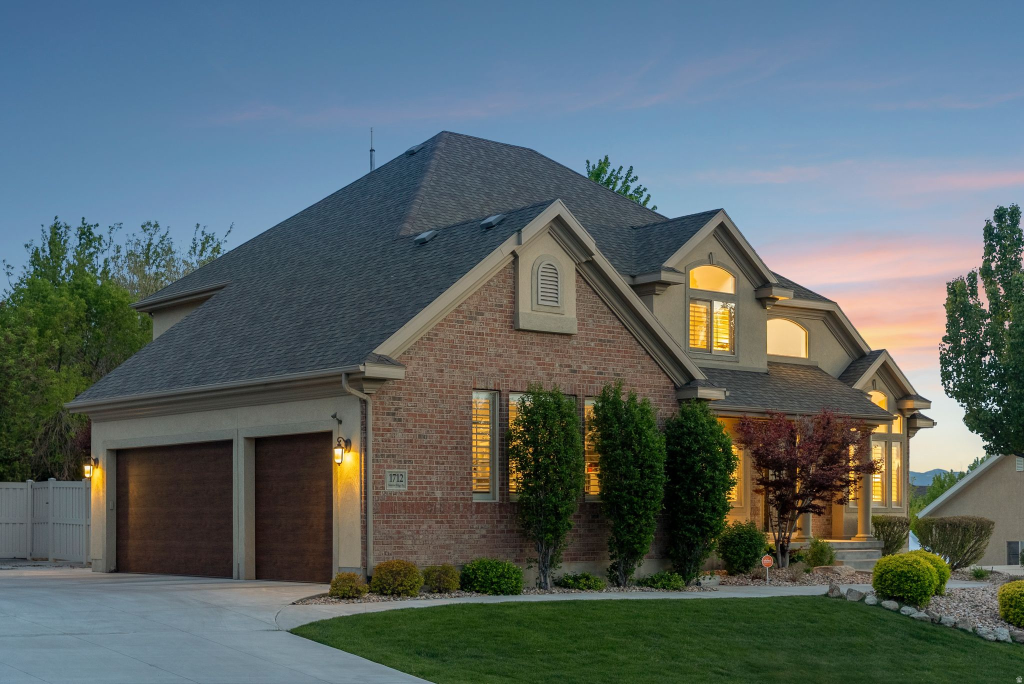SOMERSET RIDGE - Residential