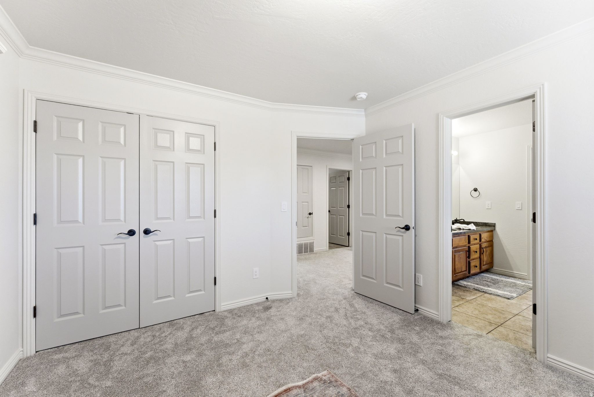 SOMERSET RIDGE - Residential