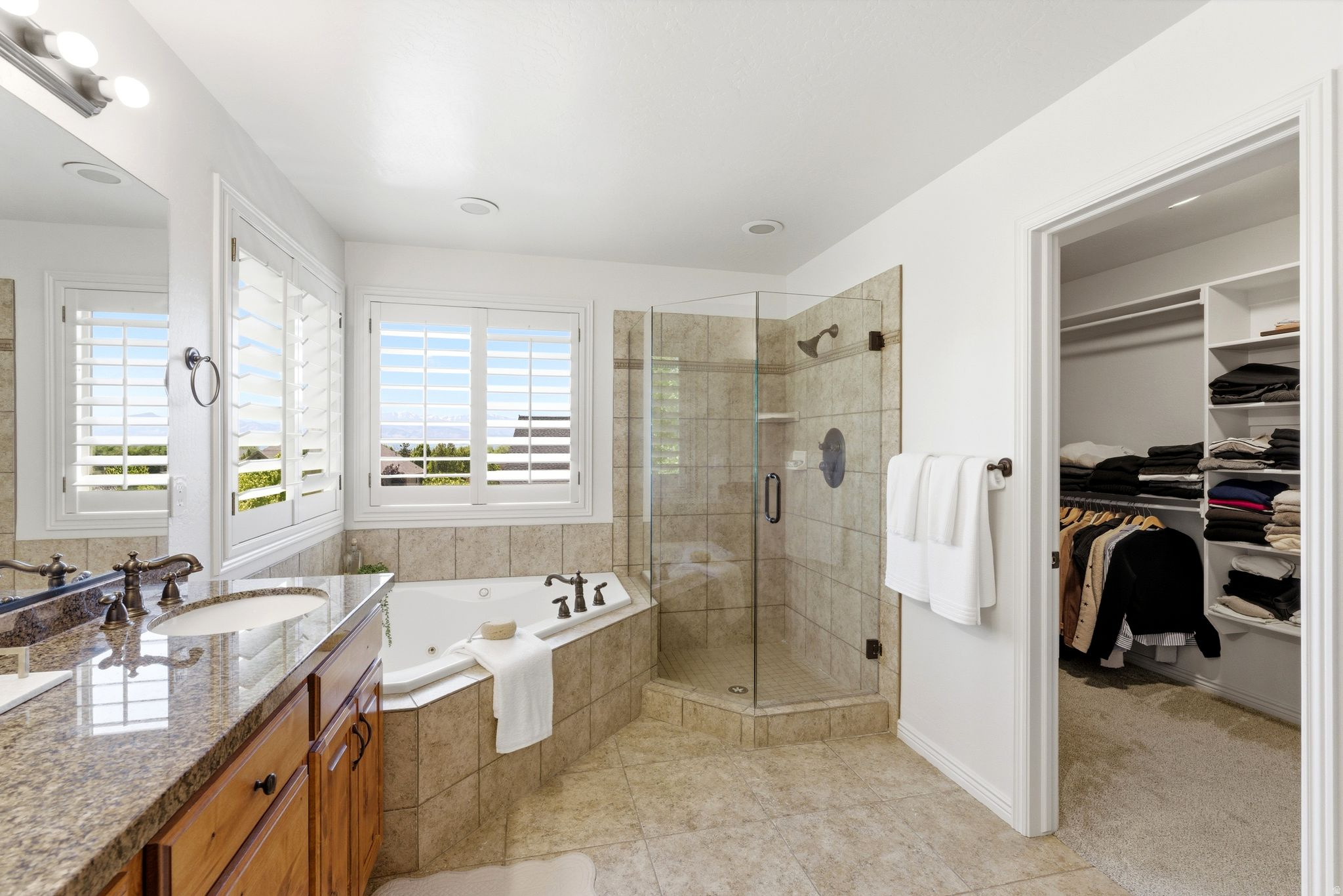 SOMERSET RIDGE - Residential