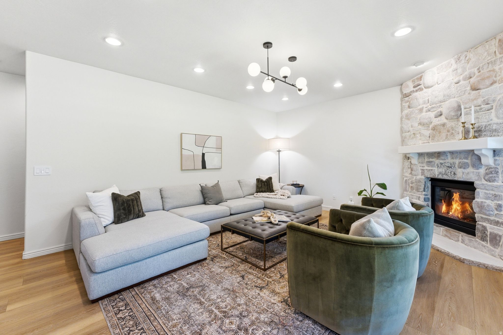 SOMERSET RIDGE - Residential