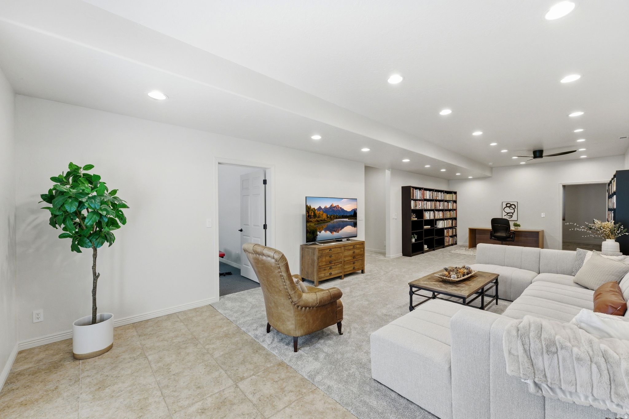 SOMERSET RIDGE - Residential