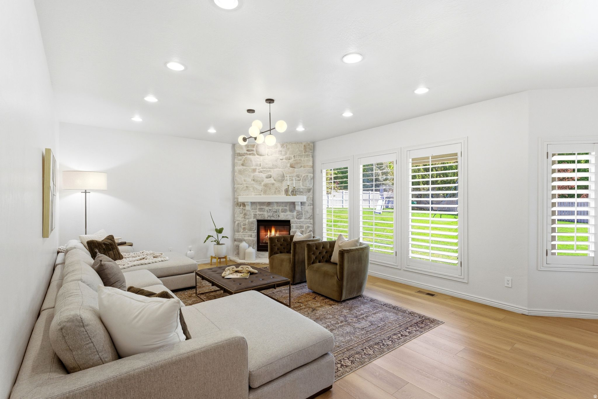 SOMERSET RIDGE - Residential
