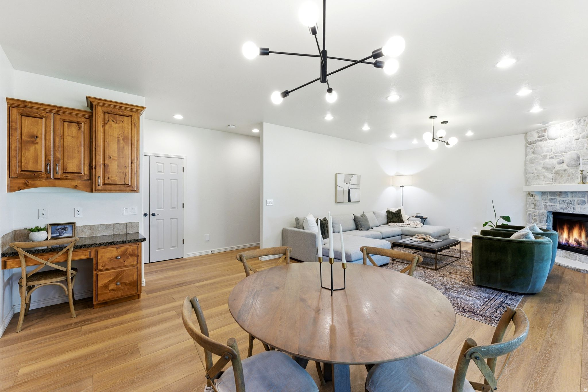 SOMERSET RIDGE - Residential
