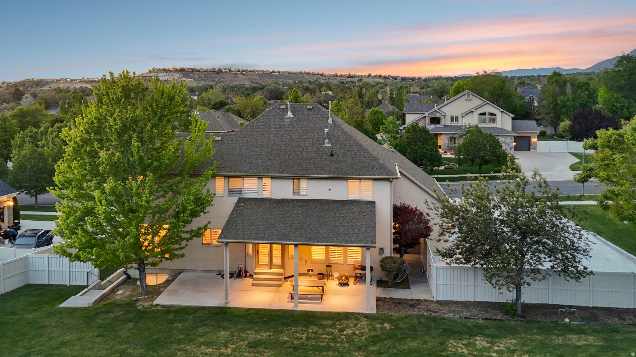 SOMERSET RIDGE - Residential