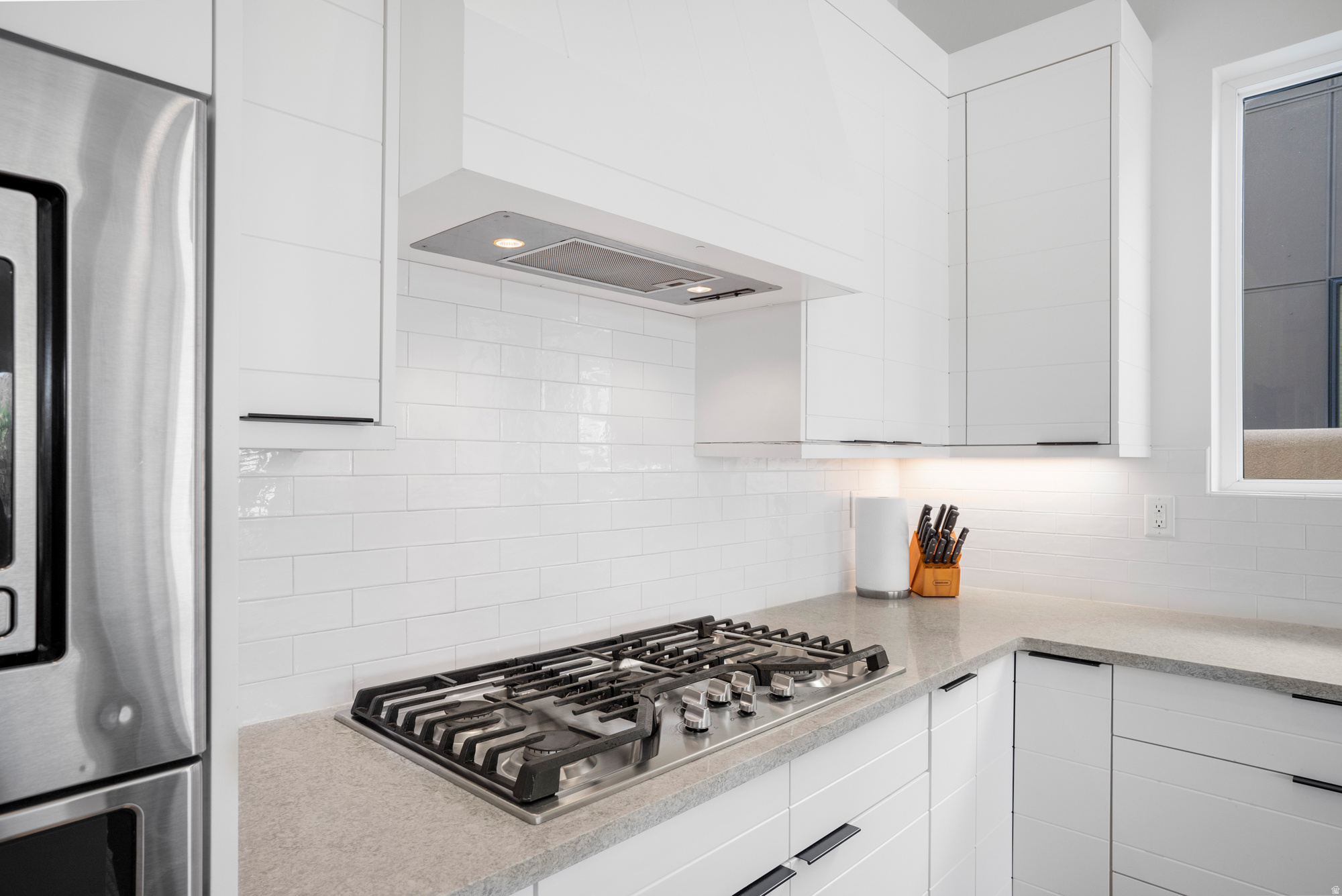 EIGHTH AT CORAL CANYON AMD - Residential