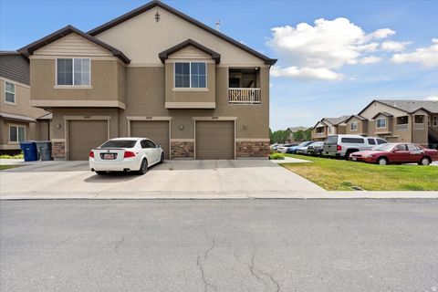 Tiny photo for 1049 ALLINGTON DR, North Salt Lake, UT 84054 (MLS # 2135867)