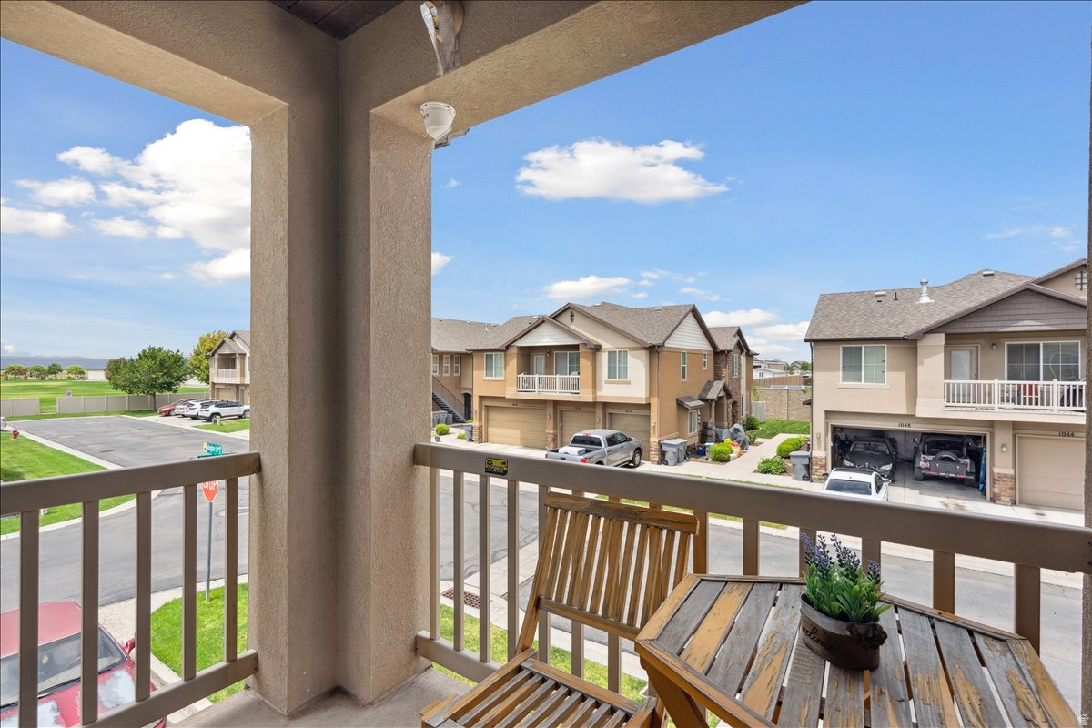 CASTLETON NORTH AT FOXBORO NORTH - Residential