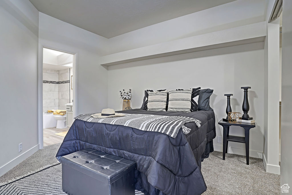 CROSSPOINTE CONDOS - Residential