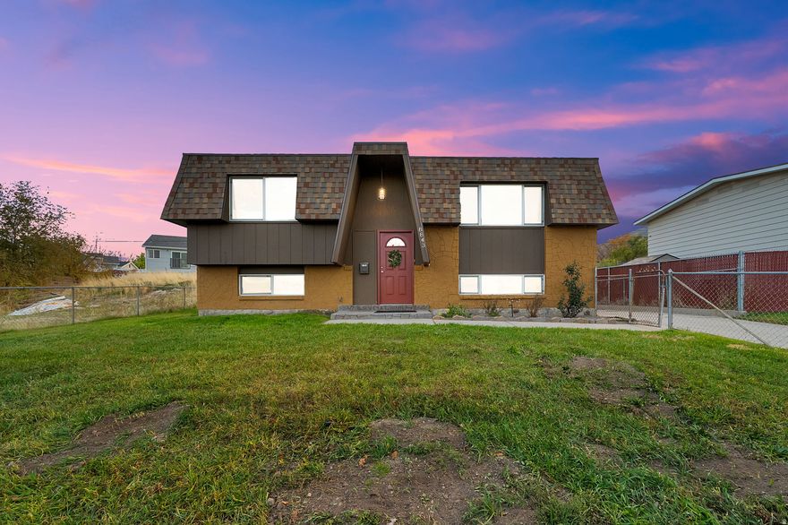 Inviting, Light and  Bright Beautiful Home!  *Comfortable layout with two spacious family rooms.  *Second kitchen with a separate entrance, which offers flexibility to the lower-level living spaces. *Fully fenced and great-sized yard to enjoy.  *New roof as of last year and water heater in 2023.