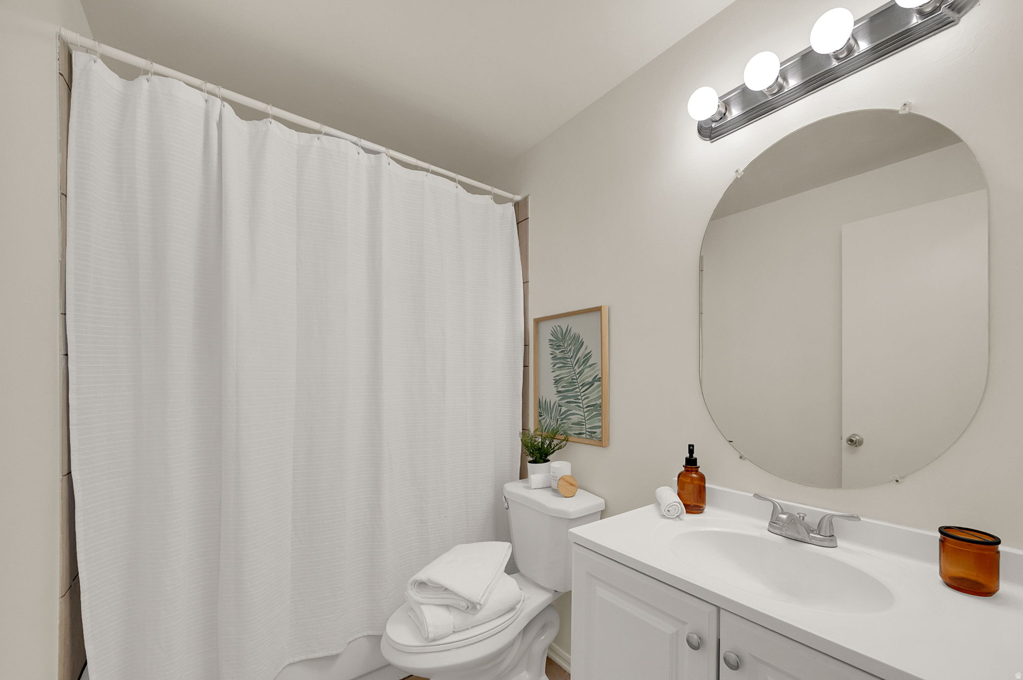 OQUIRRH HILLS - Residential