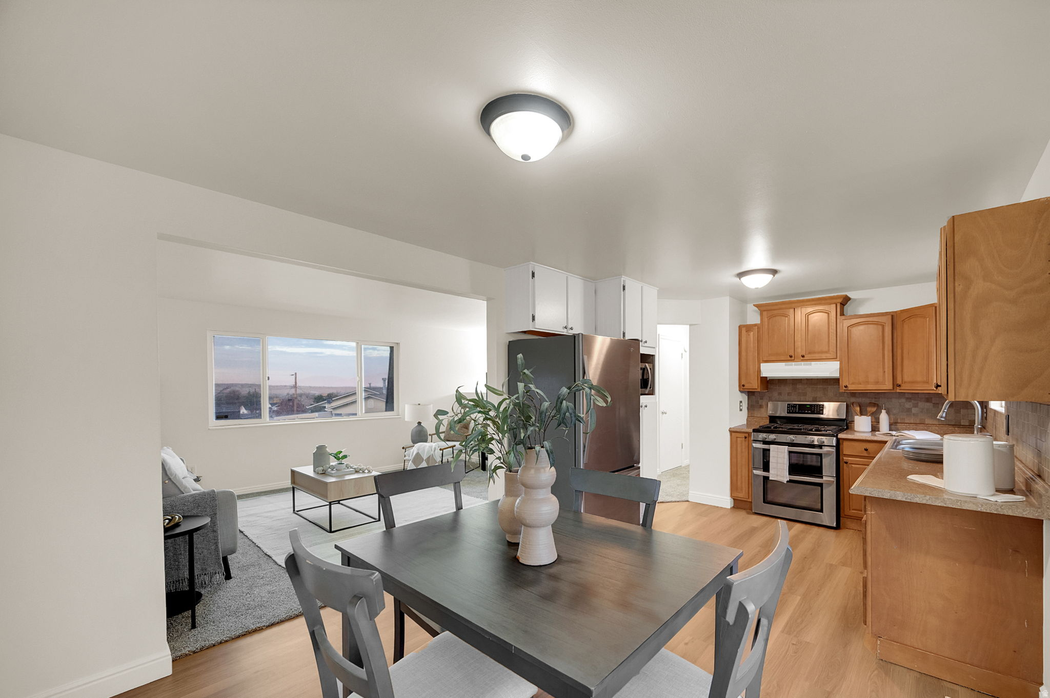 OQUIRRH HILLS - Residential