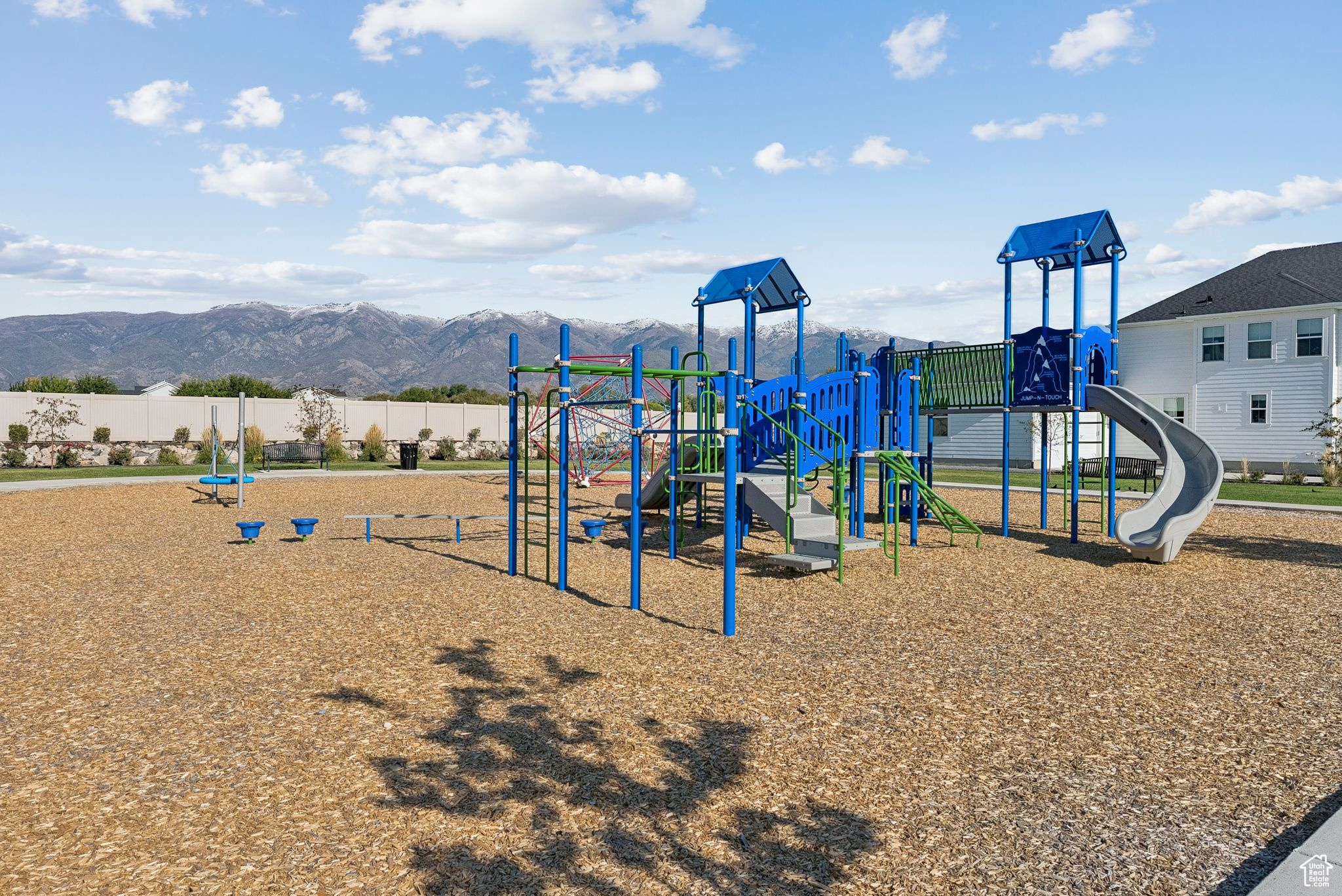 HILL FARMS - Residential