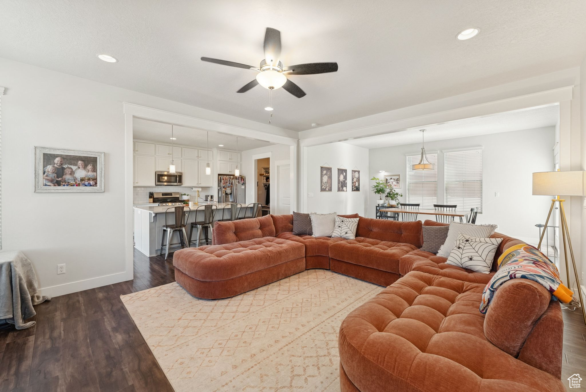 HILL FARMS - Residential