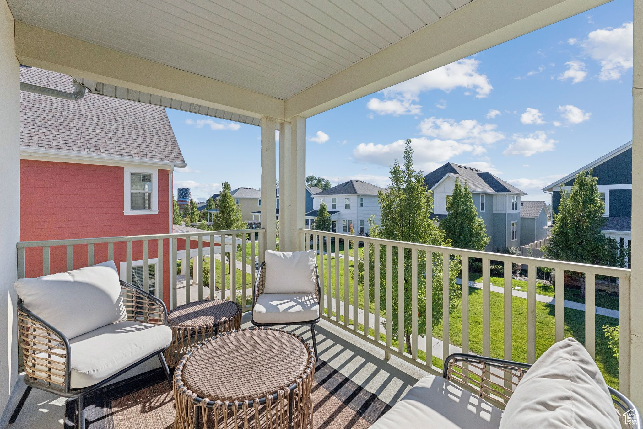 HILL FARMS - Residential