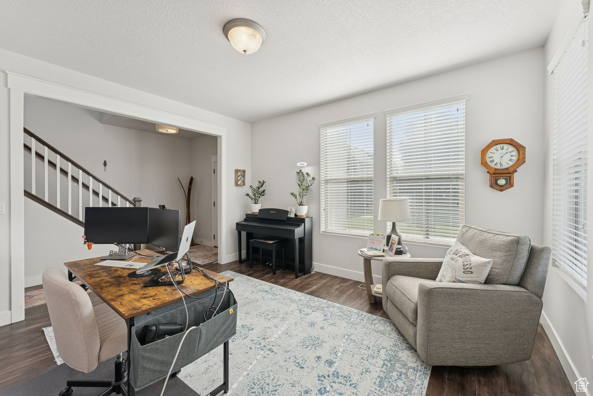 HILL FARMS - Residential