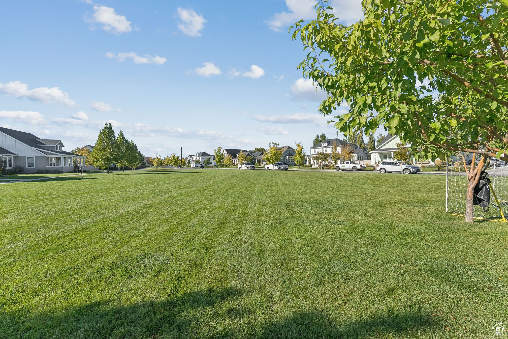 HILL FARMS - Residential
