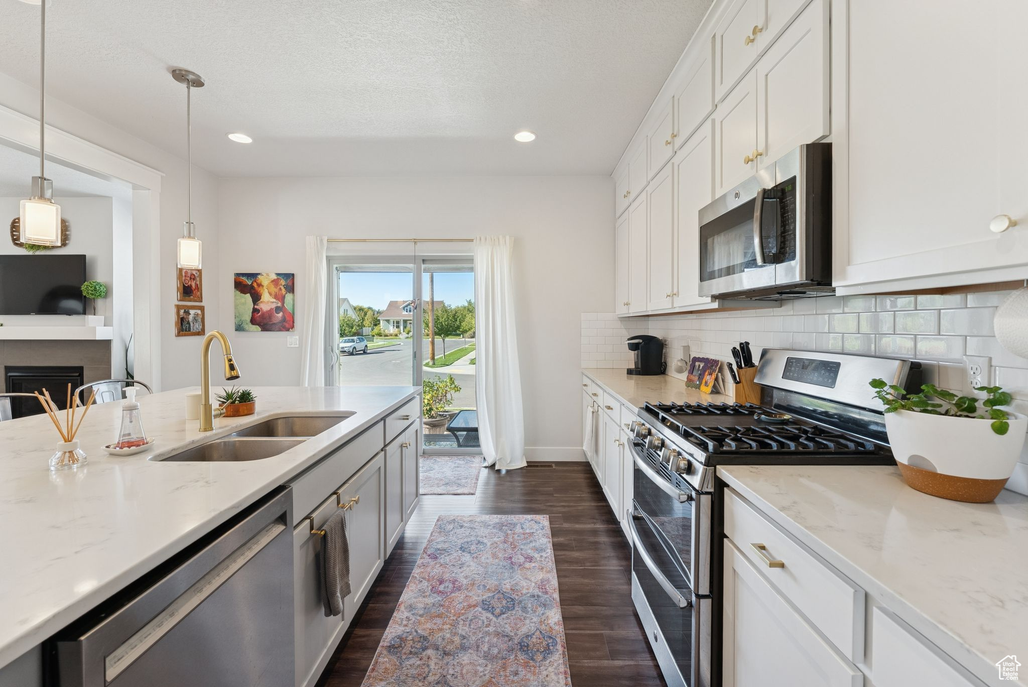 HILL FARMS - Residential