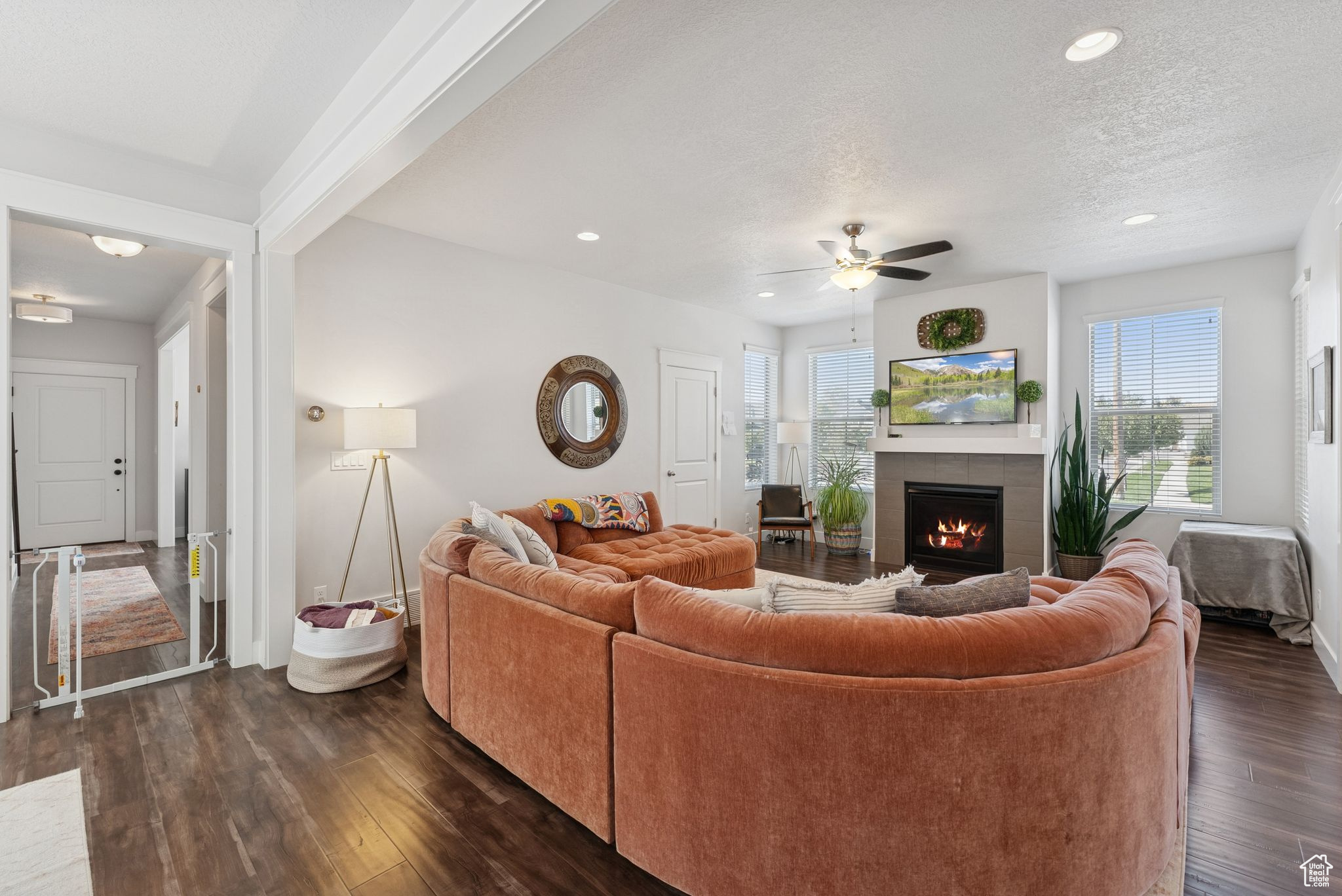 HILL FARMS - Residential
