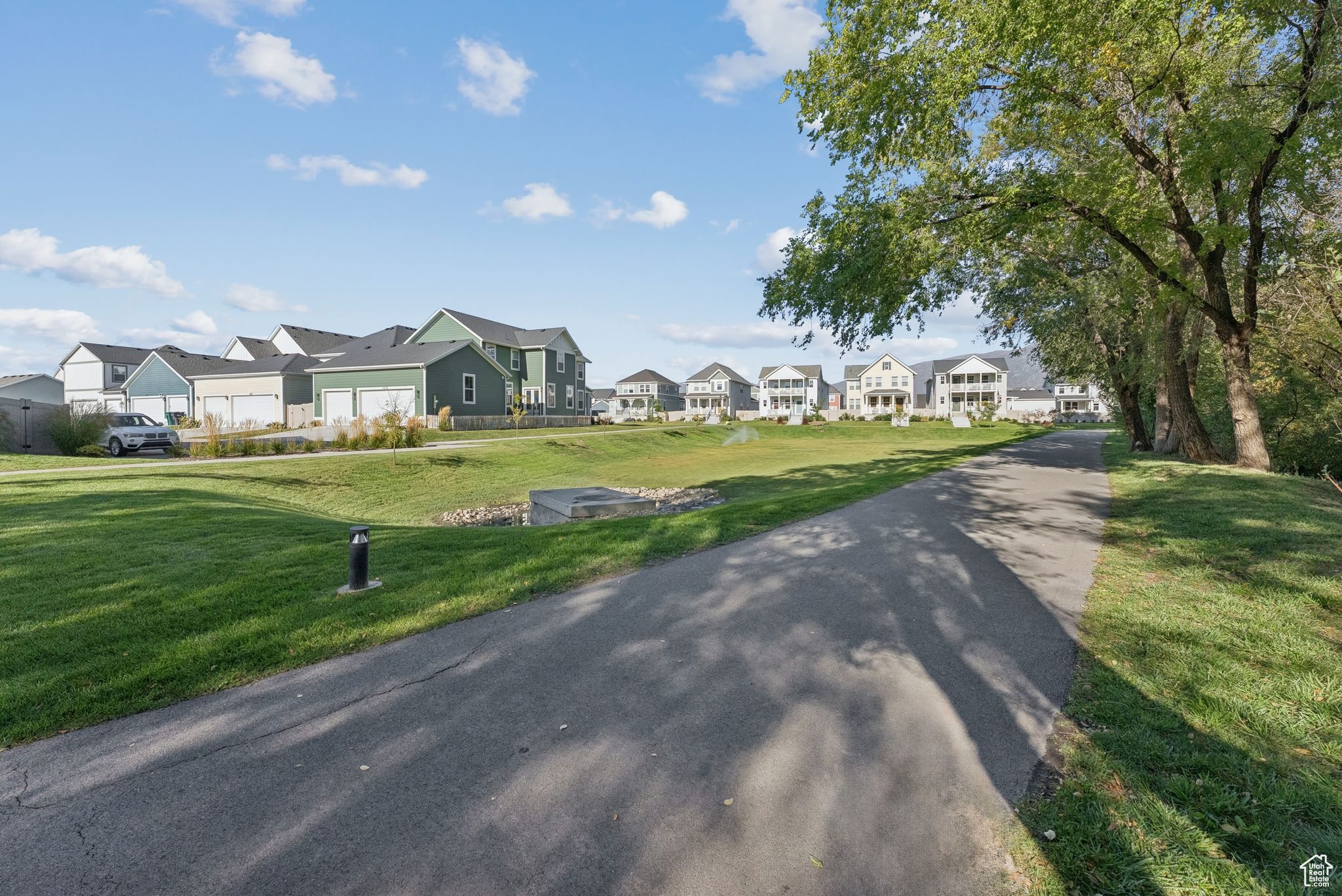 HILL FARMS - Residential