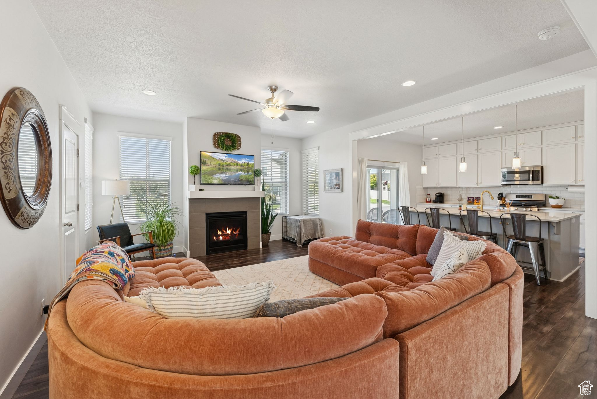 HILL FARMS - Residential