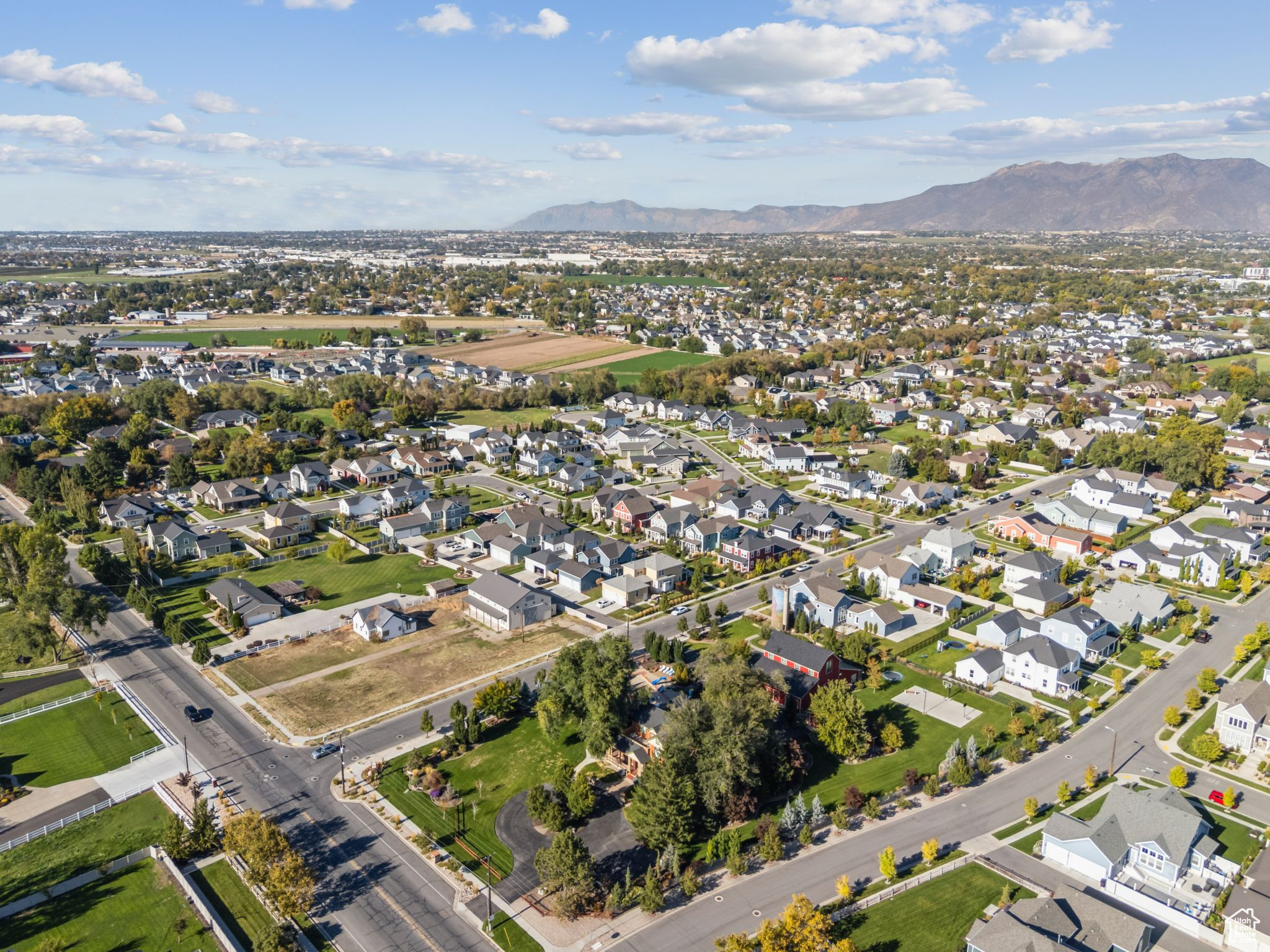 HILL FARMS - Residential