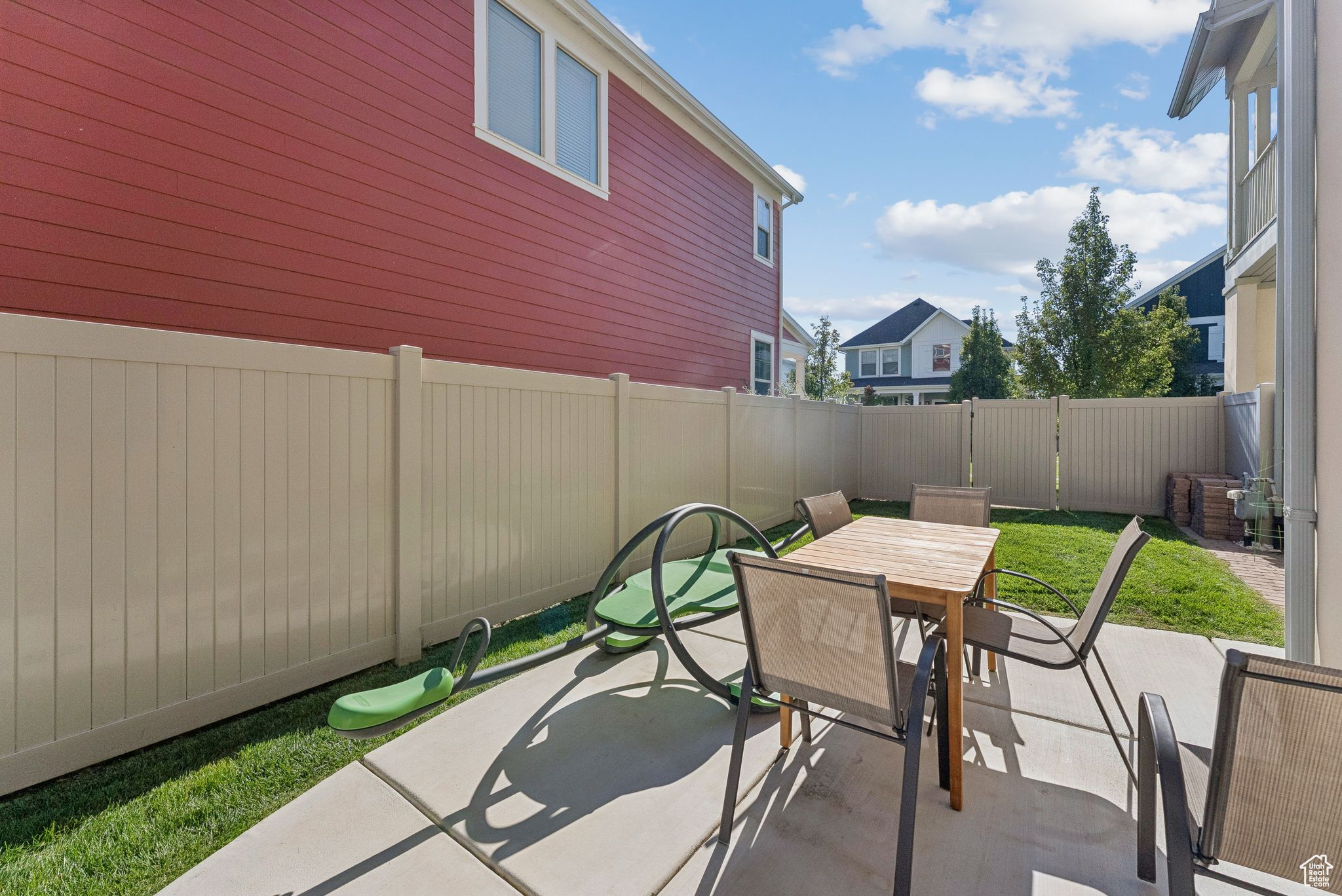 HILL FARMS - Residential