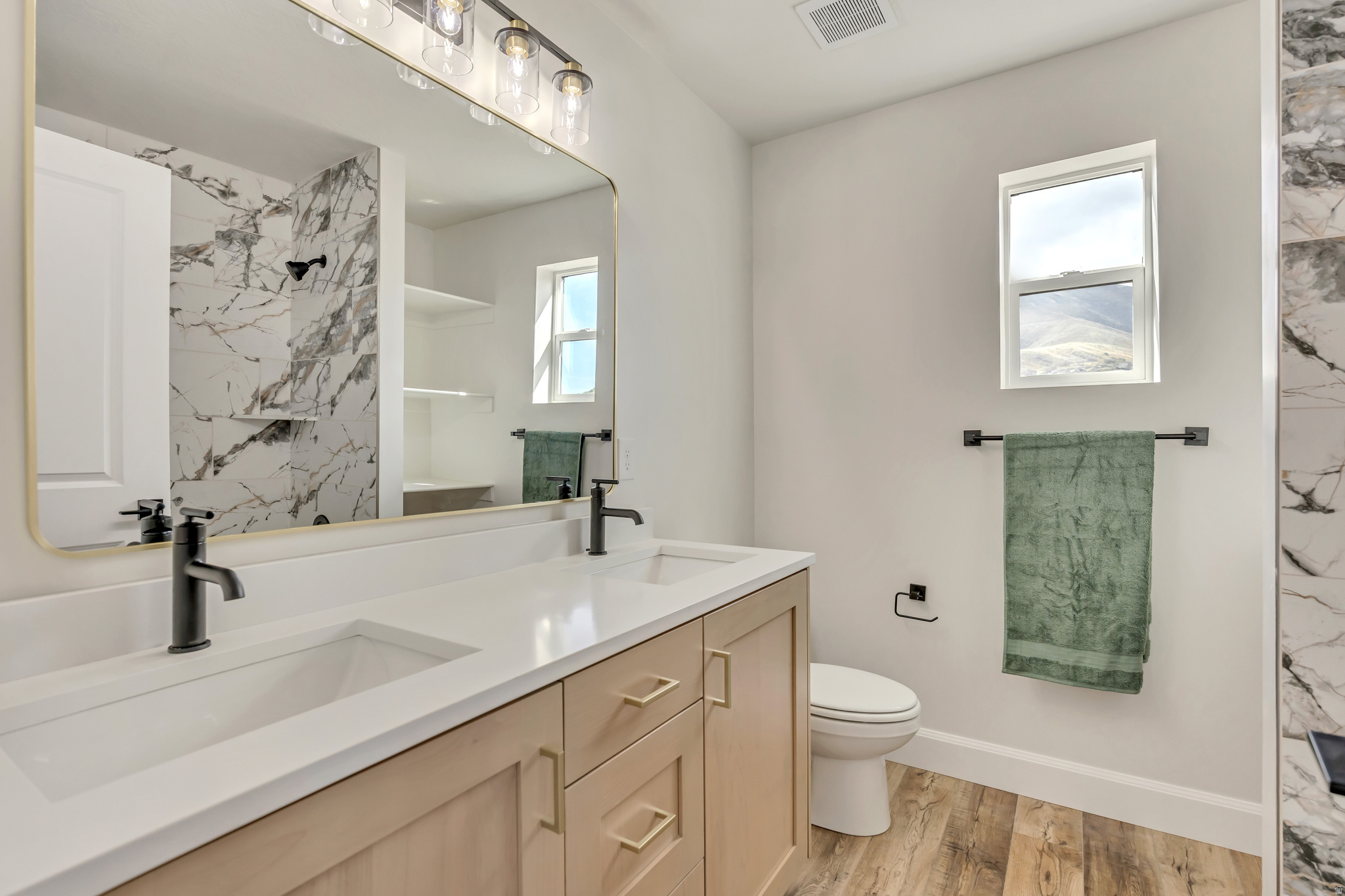 HALLS HOLLOW - Residential