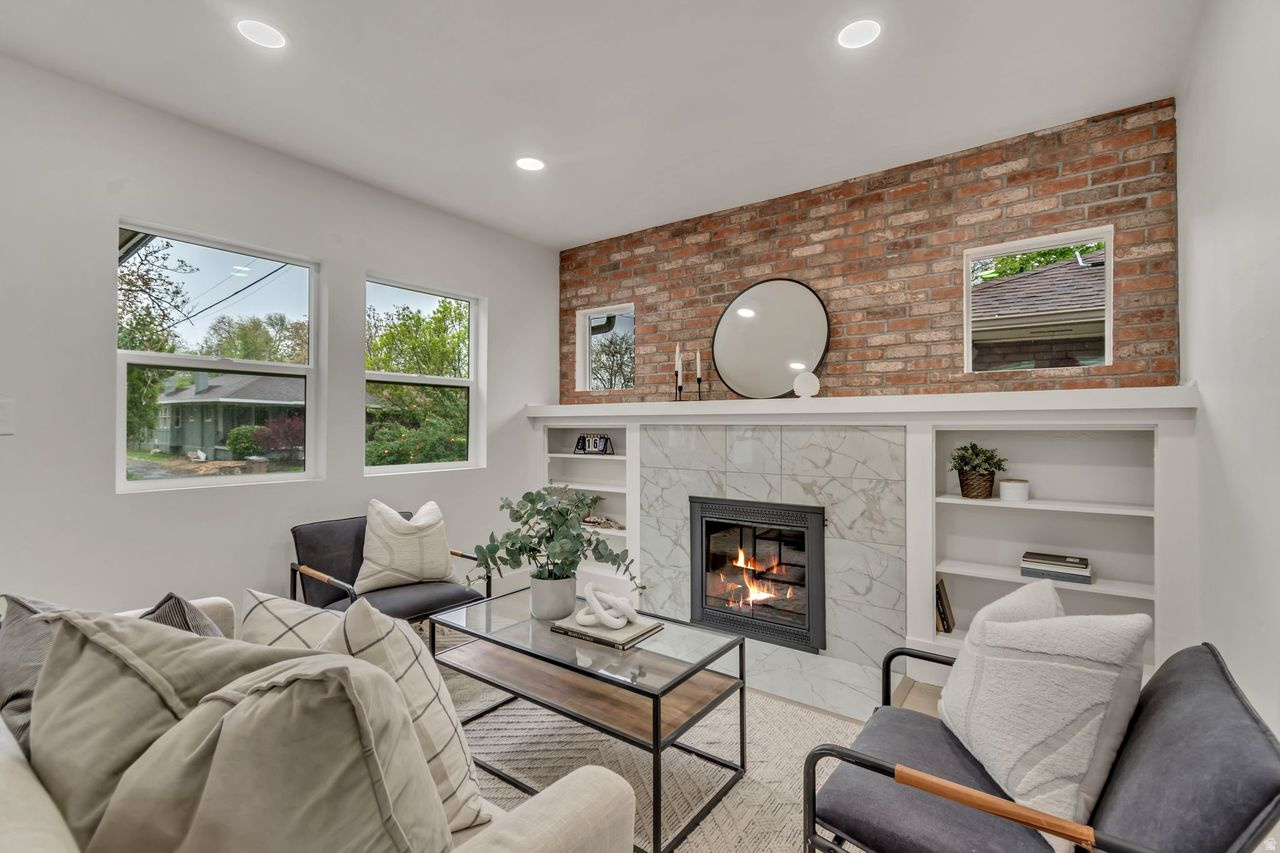 CLEARVIEW SUB - Residential