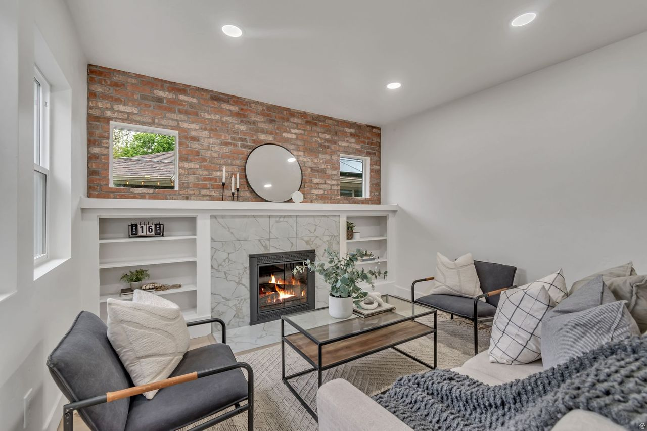 CLEARVIEW SUB - Residential