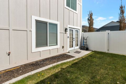 Tiny photo for 484 E 200 N, Millville, UT 84326 (MLS # 2155114)