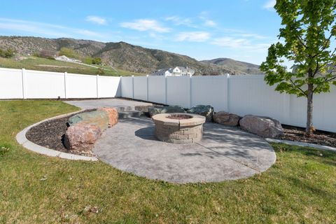 Tiny photo for 484 E 200 N, Millville, UT 84326 (MLS # 2155114)