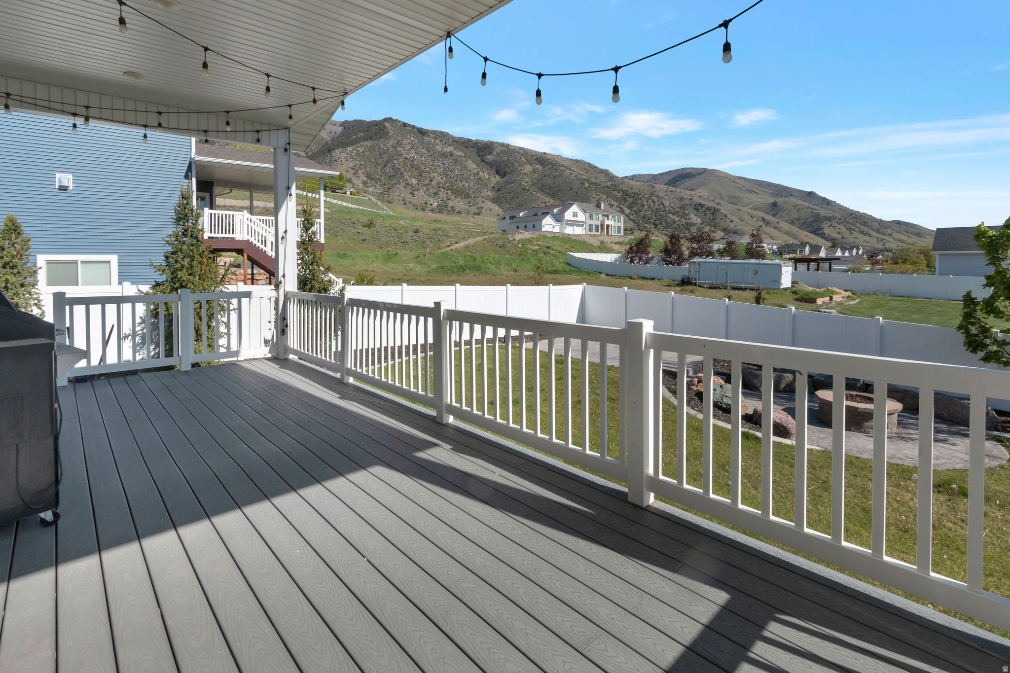 MOND-AIRE HEIGHTS SU - Residential