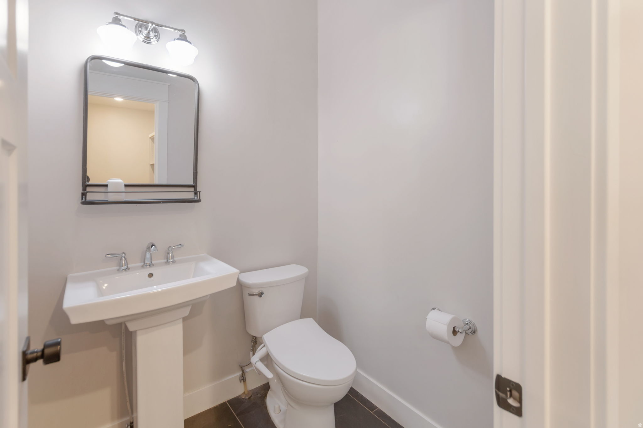 MOND-AIRE HEIGHTS SU - Residential