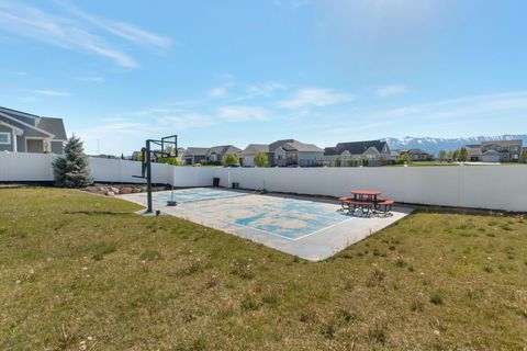 Tiny photo for 484 E 200 N, Millville, UT 84326 (MLS # 2155114)