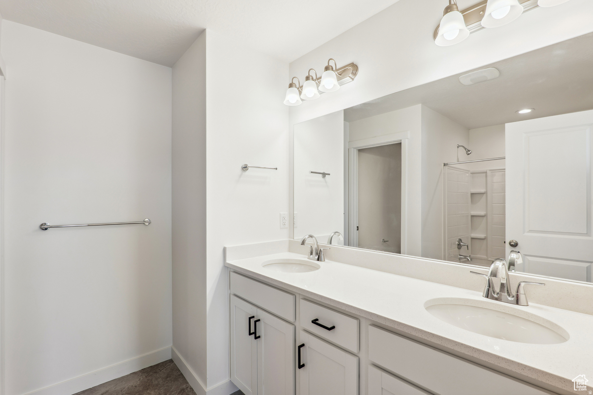 DAYBREAK - Residential